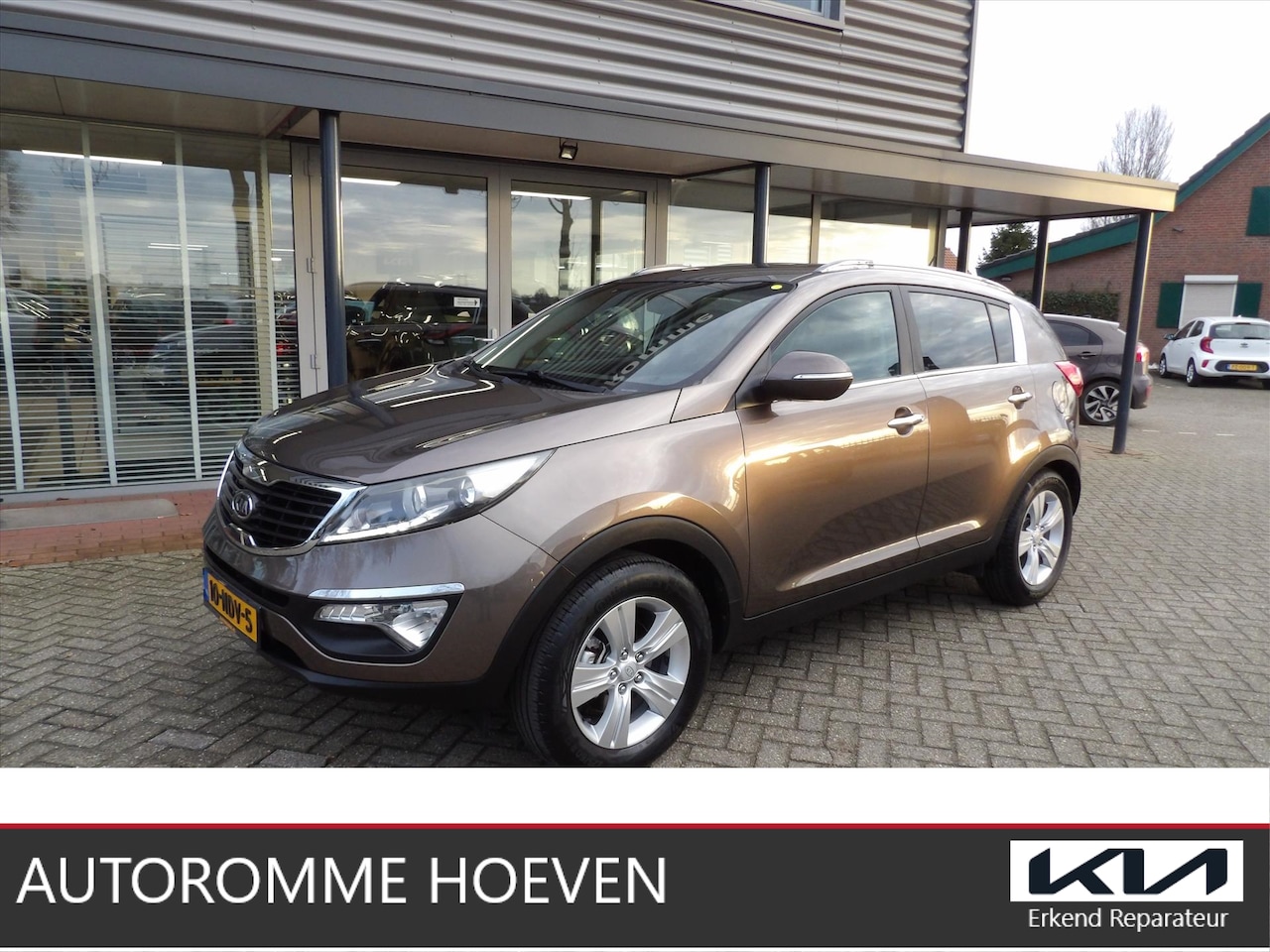 Kia Sportage - 2.0 X-ecutive Plus Pack 1.900kg trekgewicht trekhaak - AutoWereld.nl