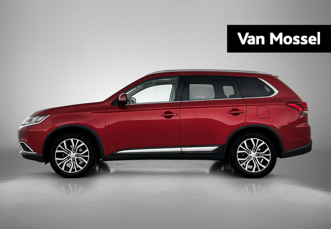 Mitsubishi Outlander - 2.0 Instyle | Automaat | - AutoWereld.nl