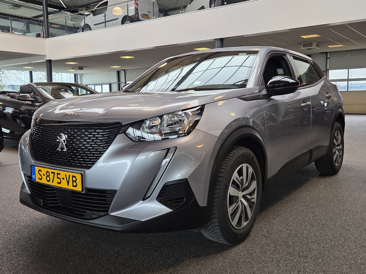 Peugeot 2008 - 1.2 PureTech Active Pack / Carplay / DAB+ / Cruise Contr. - AutoWereld.nl