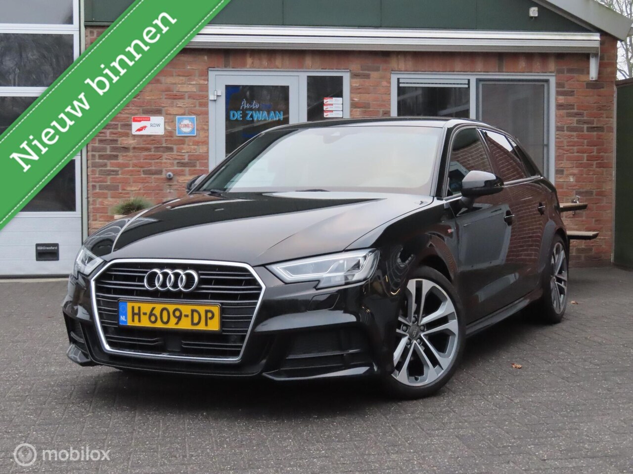 Audi A3 Sportback - 35 TFSI CoD S-line|Virtueel Cockpit|Adapt cruise|Parkeersensor V/A|Carplay|Stoelverwarming - AutoWereld.nl