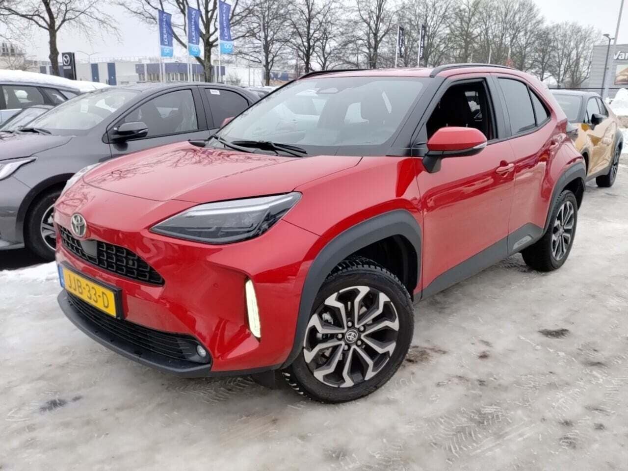 Toyota Yaris Cross - 1.5 Hybrid 115 Dynamic | Comfort Pack | Afn. trekhaak | All-seaon banden | NL-auto - AutoWereld.nl