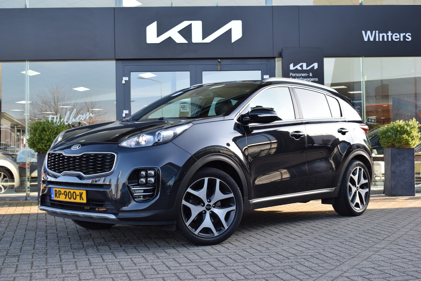 Kia Sportage - 1.6 T-GDI GT-Line | Navigatie | Camera | Panoramadak | Stoel+StuurVerwarming | Tot 10Jr. K - AutoWereld.nl