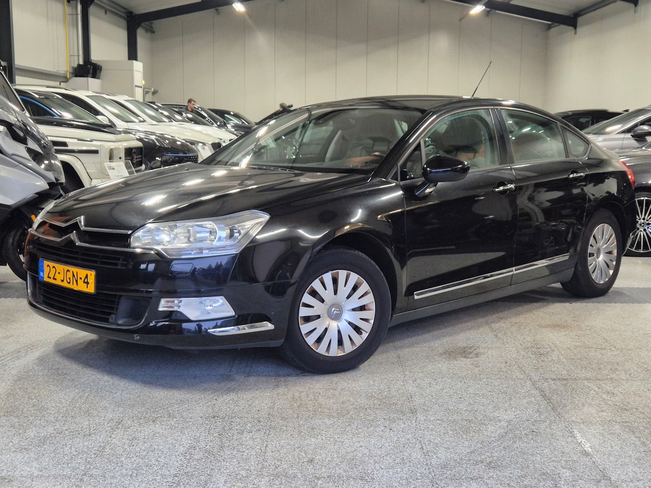 Citroën C5 - 2.0 16V Comfort Lucht vering Airco Apk 02-2027 - AutoWereld.nl