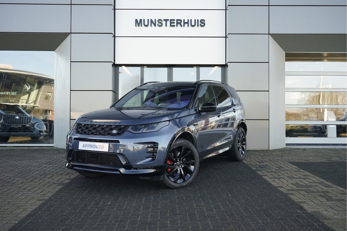 Land Rover Discovery Sport - P270e PHEV Dynamic SE | Occasion Lease vanaf € 904 p/m | Voorstoelen / Achterbank verwarmd - AutoWereld.nl