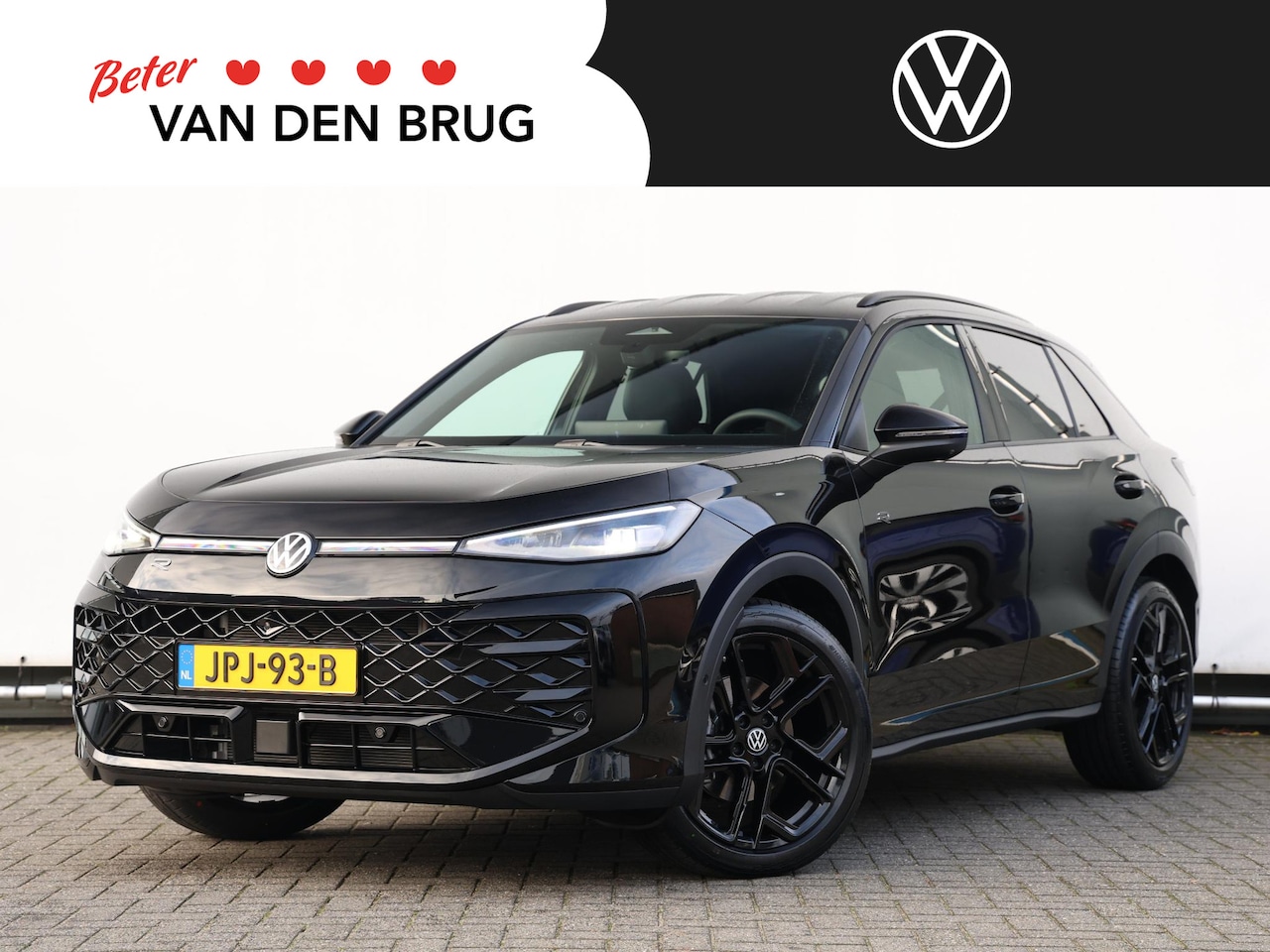 Volkswagen T-Roc - 1.5 eTsi R-Line First Edition 150 pk DSG | Navigatie | Stoel- en Stuurverwarming | Black S - AutoWereld.nl