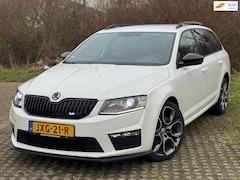 Skoda Octavia Combi - 2.0 TSI RS / XENON / LED / LEDER / PDC