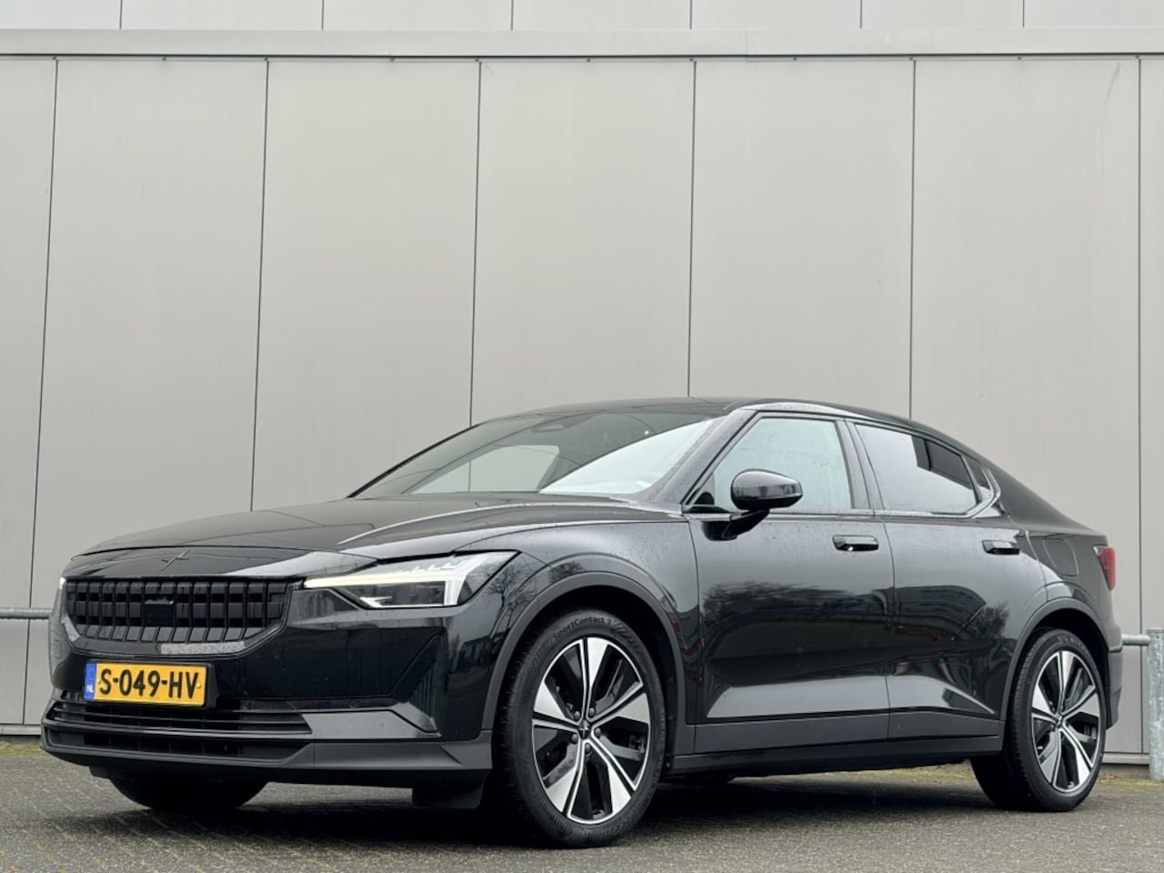 Polestar 2 - SRSM 69 kWh - Apple CarPlay - pano - navi - nap! - airco - cruis - AutoWereld.nl