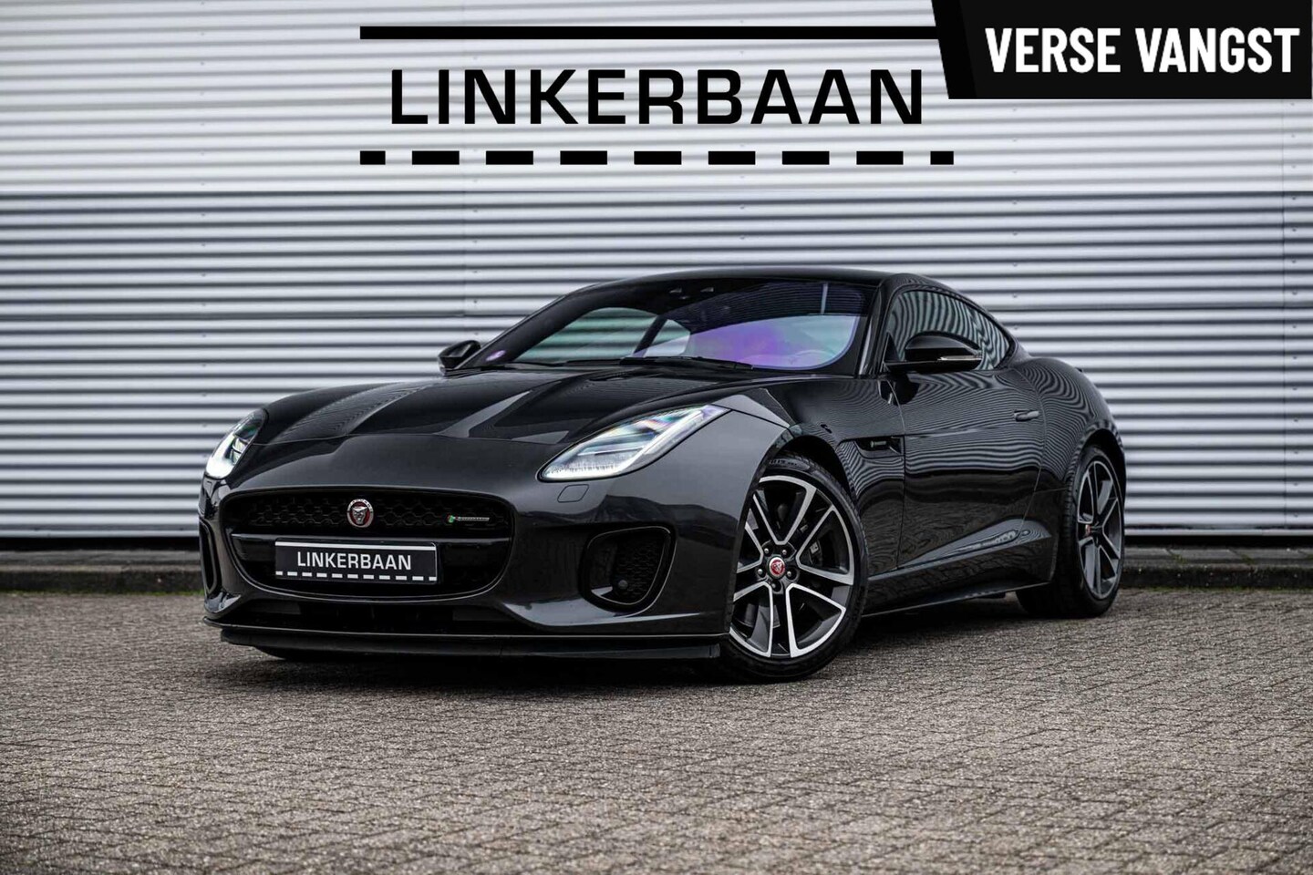 Jaguar F-type - 2.0T P300 R-Dynamic | Panodak | Meridian | Camera | Sportuitlaat | 19 inch | - AutoWereld.nl