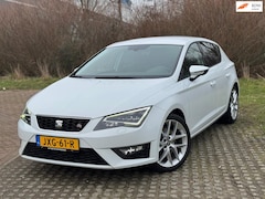 SEAT Leon - 1.8 TSI FR Connect / NAVI / LED / LEDER / PDC