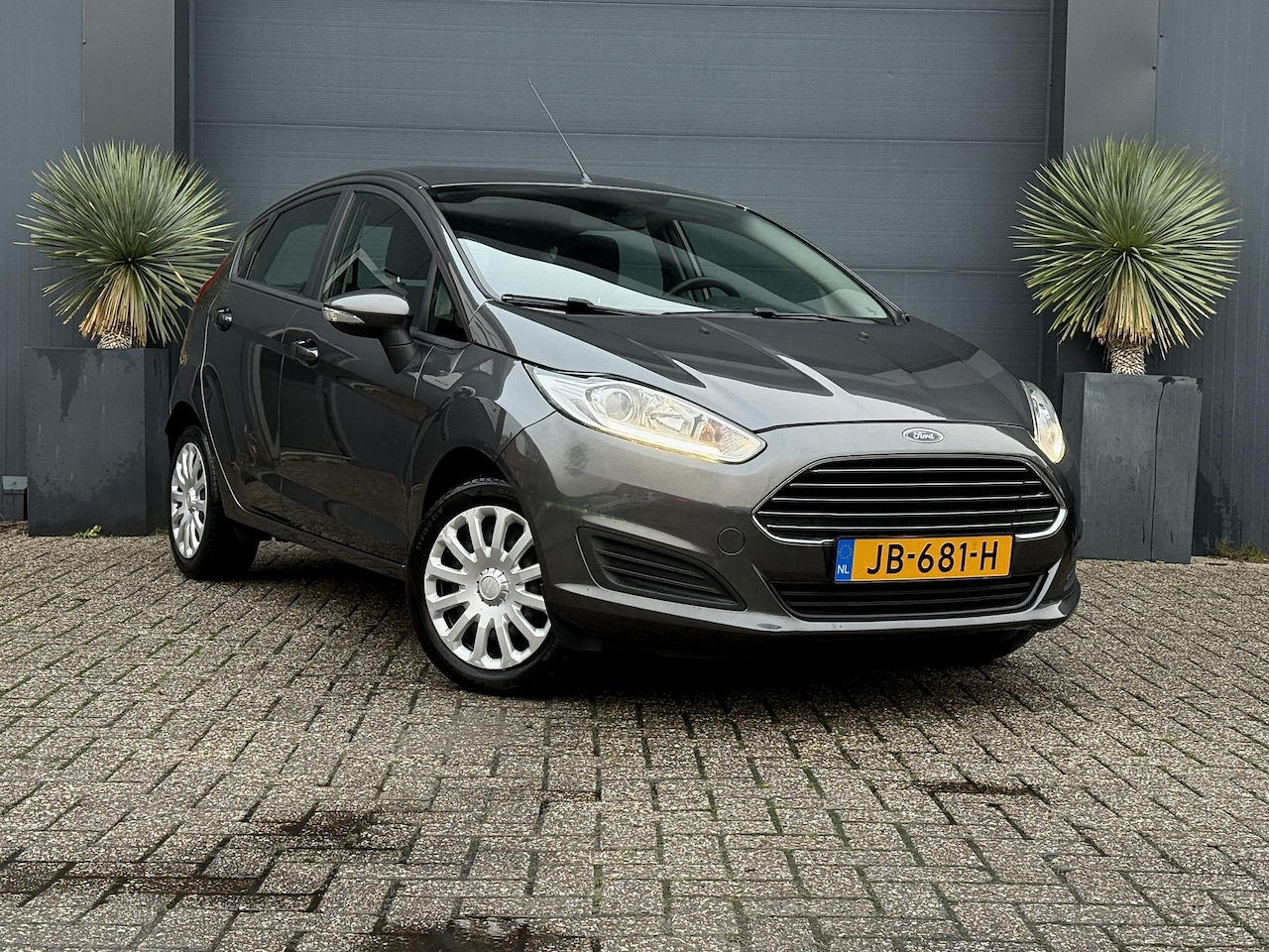 Ford Fiesta - 1.0 Style Parksensor Airco 27.000km NAP ORG NL - AutoWereld.nl