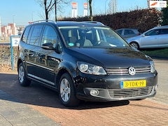 Volkswagen Touran - 1.2TSI Highline *Boekjes compleet * APK 2-2027