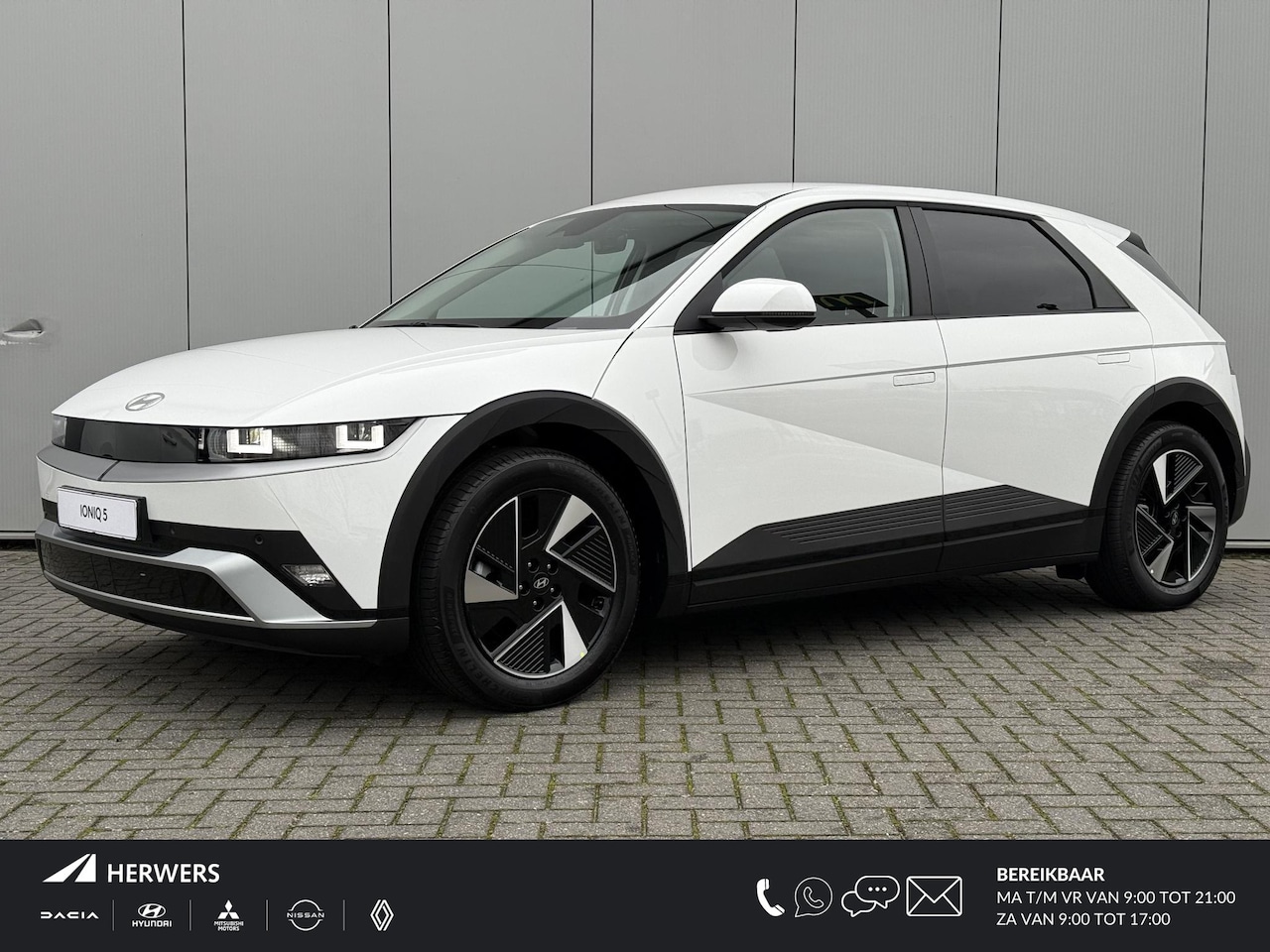 Hyundai IONIQ 5 - Connect Limited 84 kWh / €3000,- Voordeel / Snel Leverbaar / Navigatie / Climate Control / - AutoWereld.nl