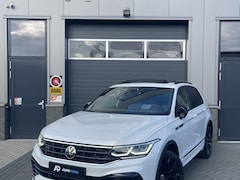 Volkswagen Tiguan - 1.5 TSI DSG 3xR-line 150PK Pano