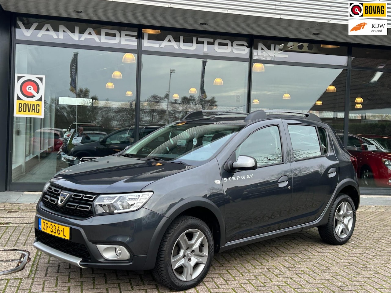 Dacia Sandero - 0.9 TCe Tech Road Navi Camera Park.Sens Cruise Airco Dealeronderhouden! - AutoWereld.nl