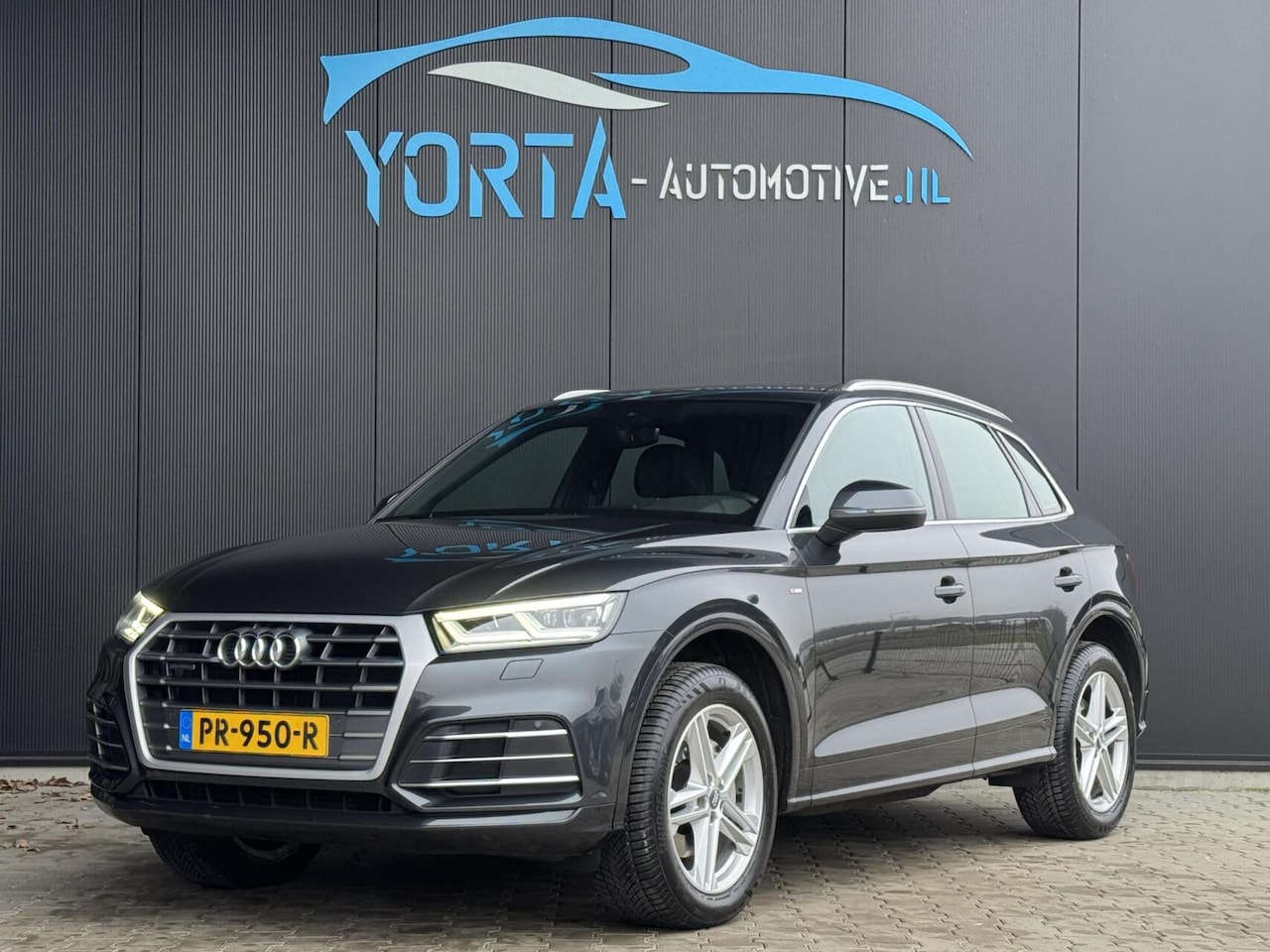 Audi Q5 - 2.0 TFSI Quattro 3x S Line NL AUTO*MATRIX LED*CARPLAY - AutoWereld.nl