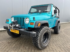 Jeep Wrangler - 2.5i Softtop/ UNIEK MOOI