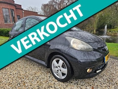 Toyota Aygo - 1.0-12V + AUTOMAAT/airco *apk:11-2026