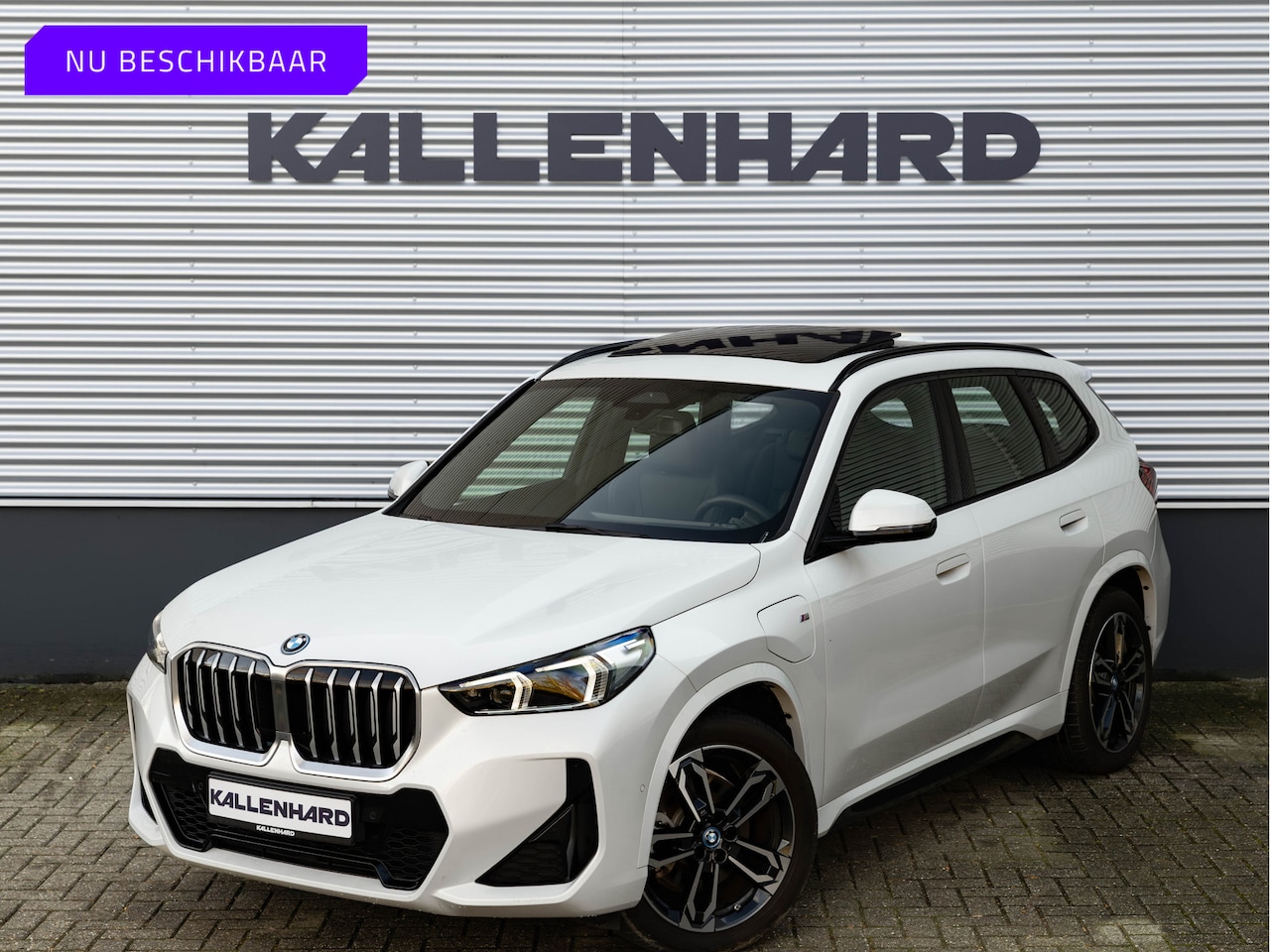 BMW X1 - xDrive25e M-Sport - Pano - 19 inch - Camera - Comfort Access - AutoWereld.nl