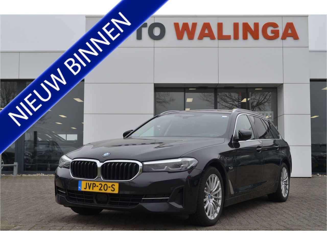 BMW 5-serie Touring - 530e Leer | Head Up | Stuur-Stoelverw v+a | Adapt Cr | Sfeerverl.| Dealer onderhouden! - AutoWereld.nl