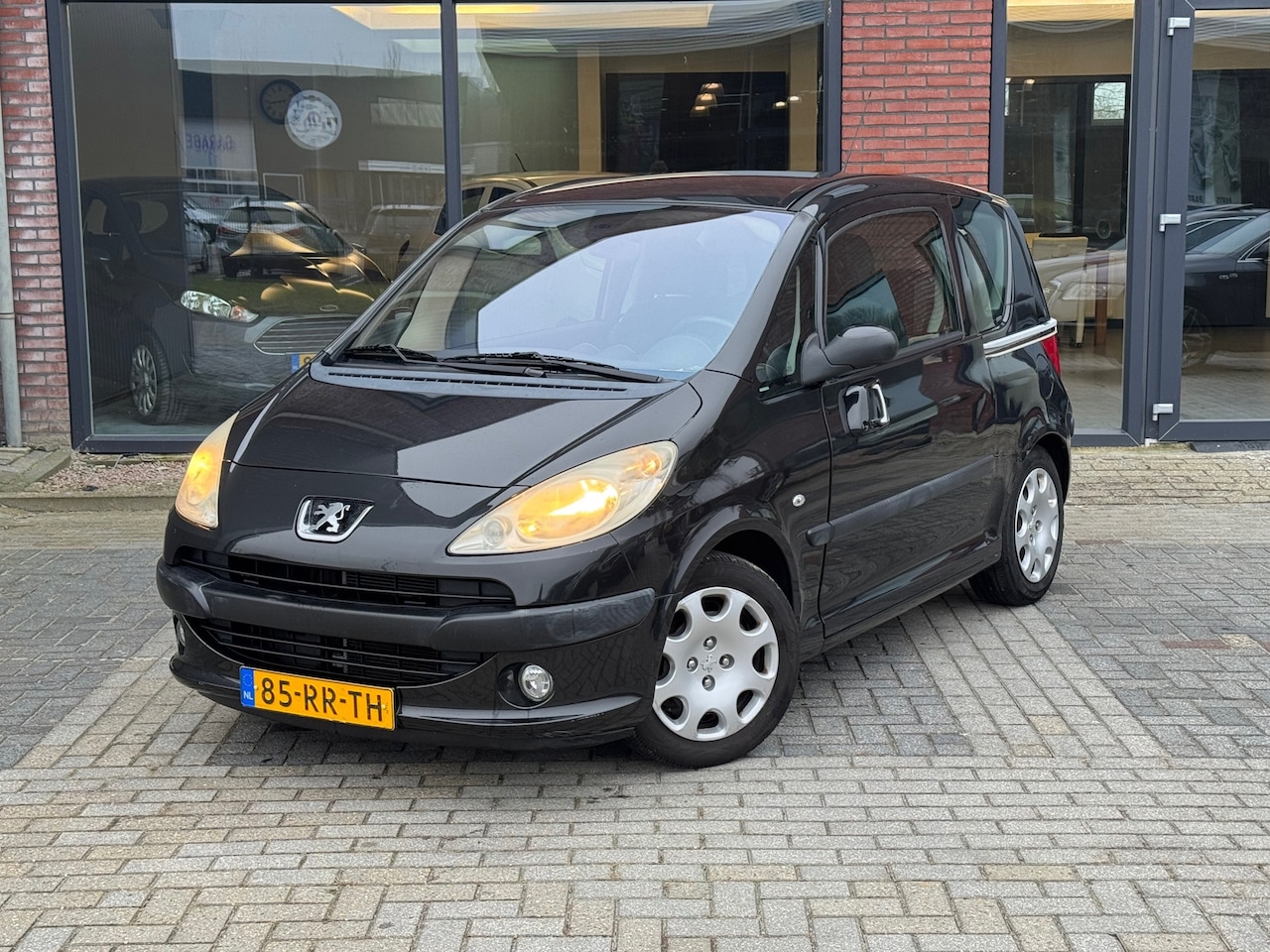Peugeot 1007 - 1.4 Gentry | Clima | Elektrische ramen | - AutoWereld.nl