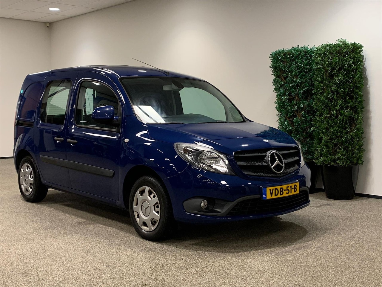 Mercedes-Benz Citan - Automaat incl. kofferbaklift & handbediening (HBR+SG) - AutoWereld.nl