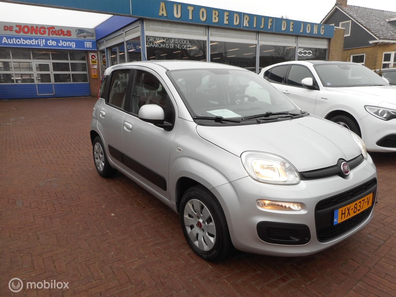Fiat Panda - TwinAir Turbo 80 Lounge AUTOMAAT+METALLIC LAK+RESERVEWIEL+HOOGTEVERSTELLING BESTUURDERSSTO - AutoWereld.nl