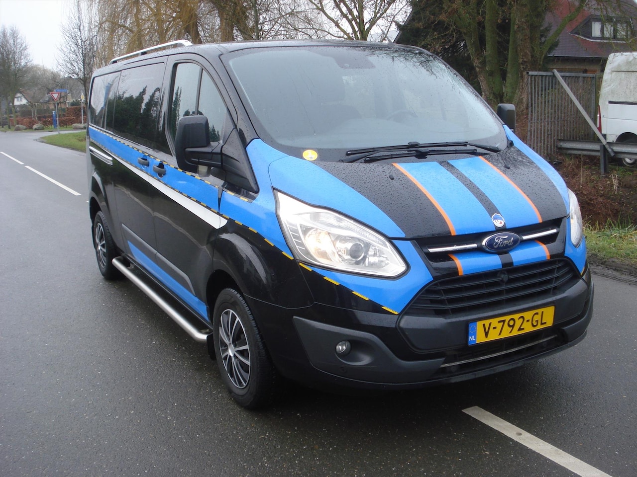Ford Transit Custom - DUBBELE CABINE 2.0 TDCi 130PK L2H1 - AutoWereld.nl