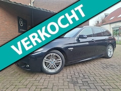 BMW 5-serie Touring - 520i M Sport 184PK Automaat / Navigatie / Led Verlichting / Bluetooth / Parkeer Sensoren /