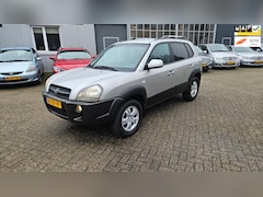 Hyundai Tucson - 2.0i Style*IN NIEUWSTAAT*164000 KM+NAP