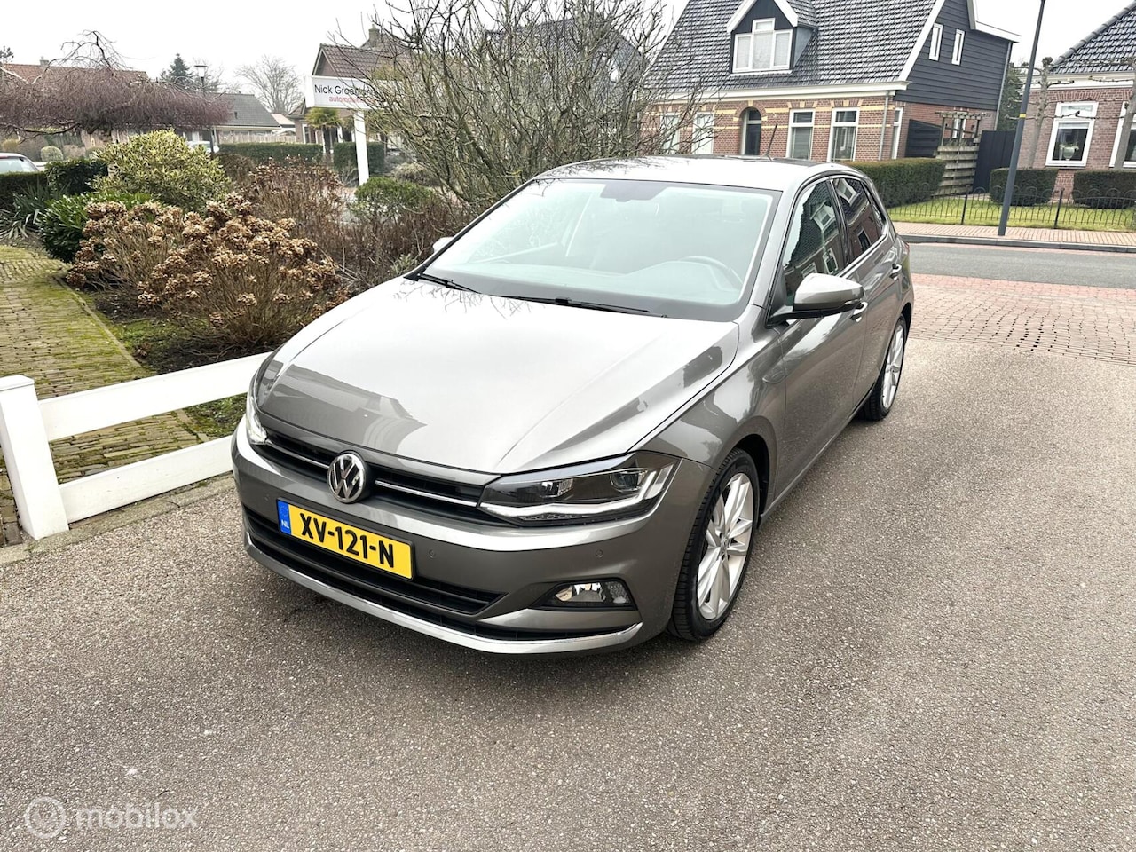 Volkswagen Polo - 1.0 TSI 95PK AUTOMAAT DSG HIGHLINE 1E EIGENAAR LED KOPLAMPEN DIGITAAL DASHBOARD ACHTERUITR - AutoWereld.nl