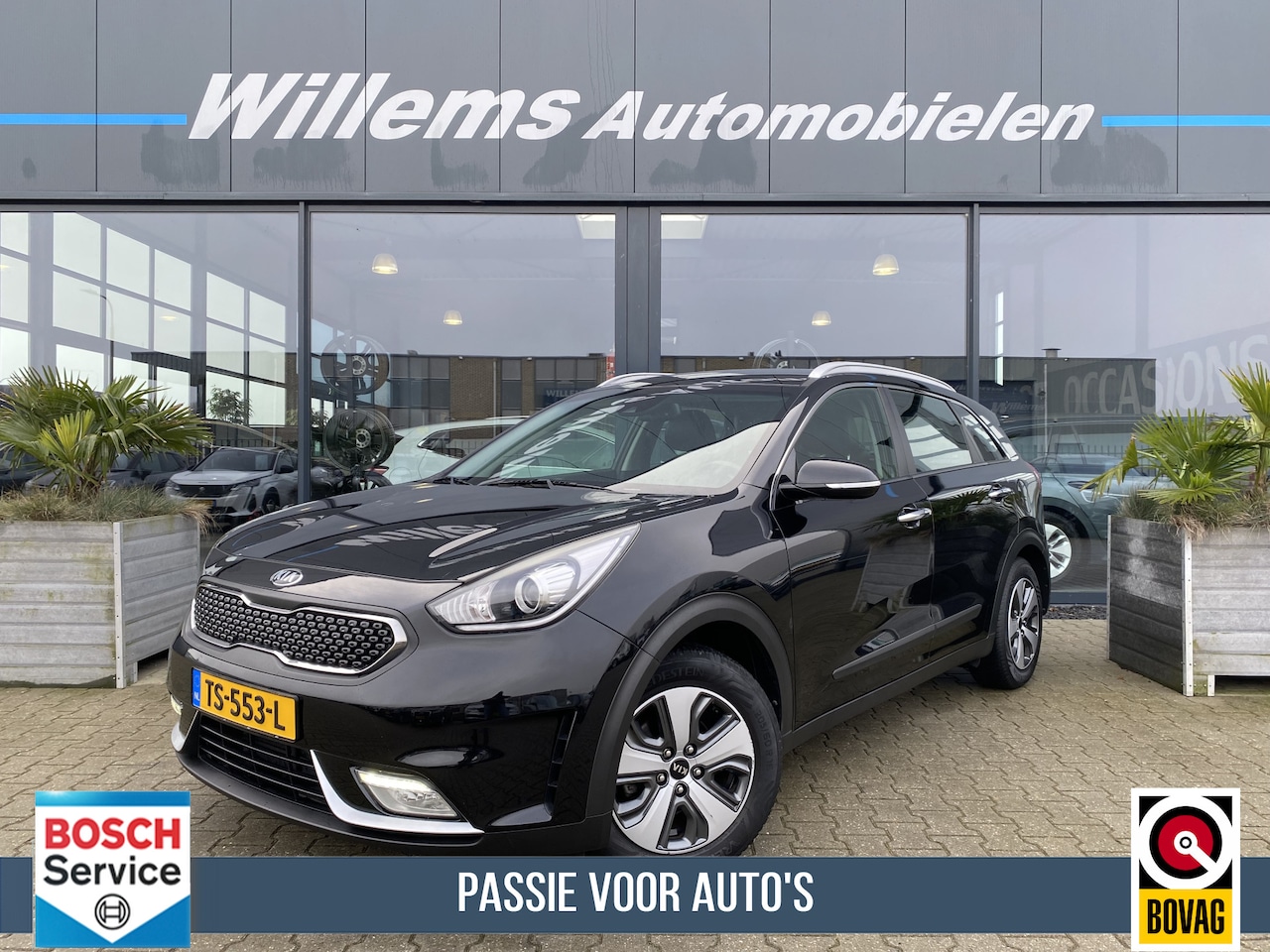 Kia Niro - 1.6 GDi Hybrid DynamicLine Camera , App Connect , Navigatie - AutoWereld.nl