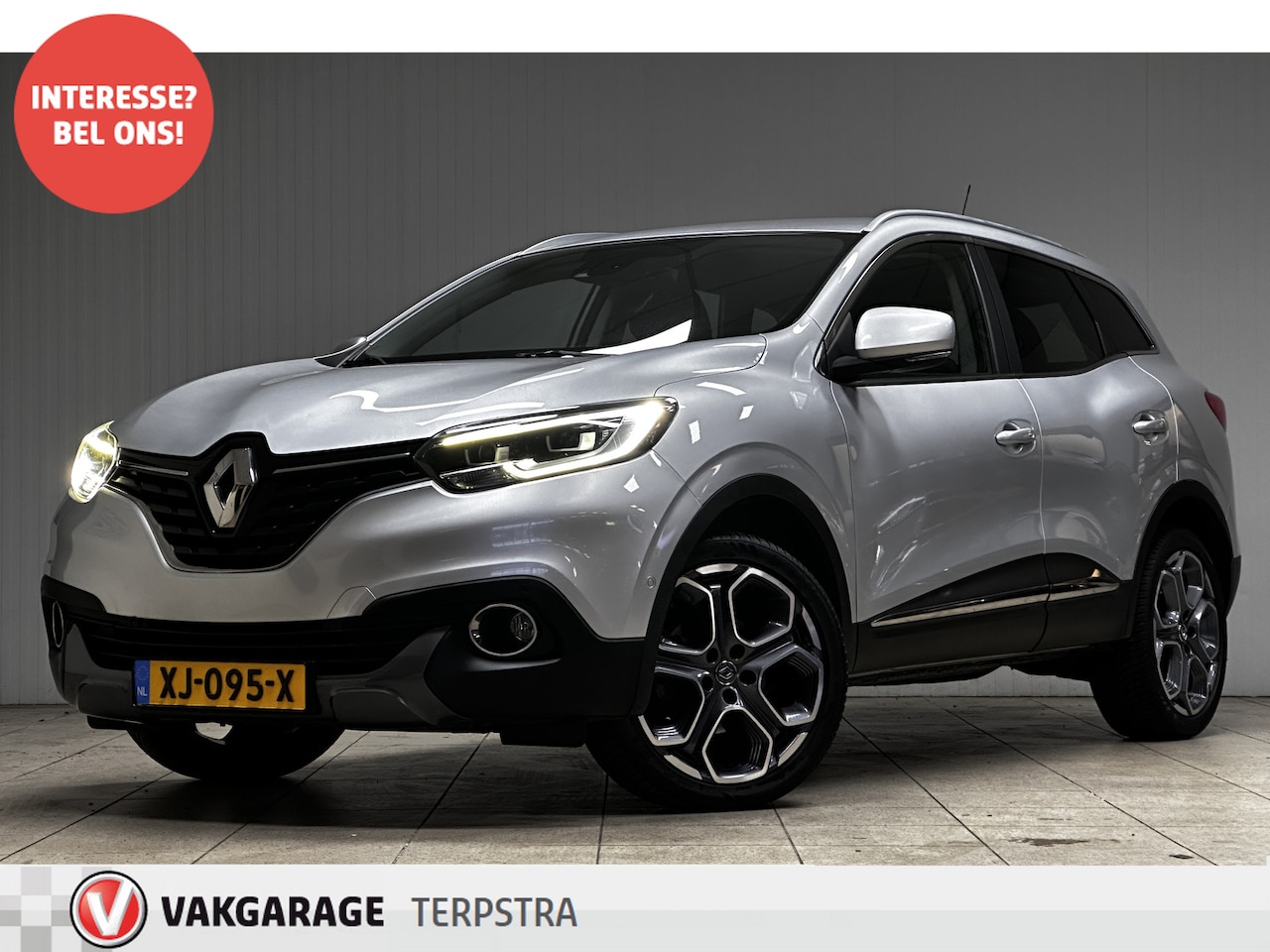 Renault Kadjar - 1.2 TCe Intens/ LED Koplamp/ Leder+Stoelverwarm./ 19''LMV/ Navi/ Bluetooth/ PDC V+A/ Getin - AutoWereld.nl