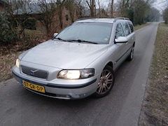Volvo V70 - 2.4 T Comfort Line