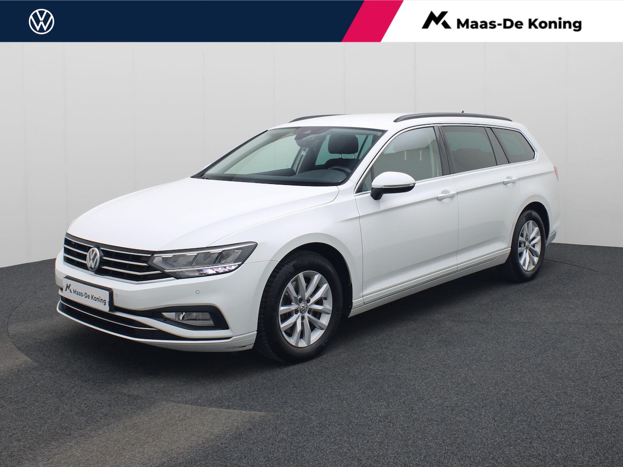 Volkswagen Passat Variant - 1.5TSI/150PK DSG Comfort Business DSG · Navigatie · Trekhaak · Apple/Android Car Play · - AutoWereld.nl