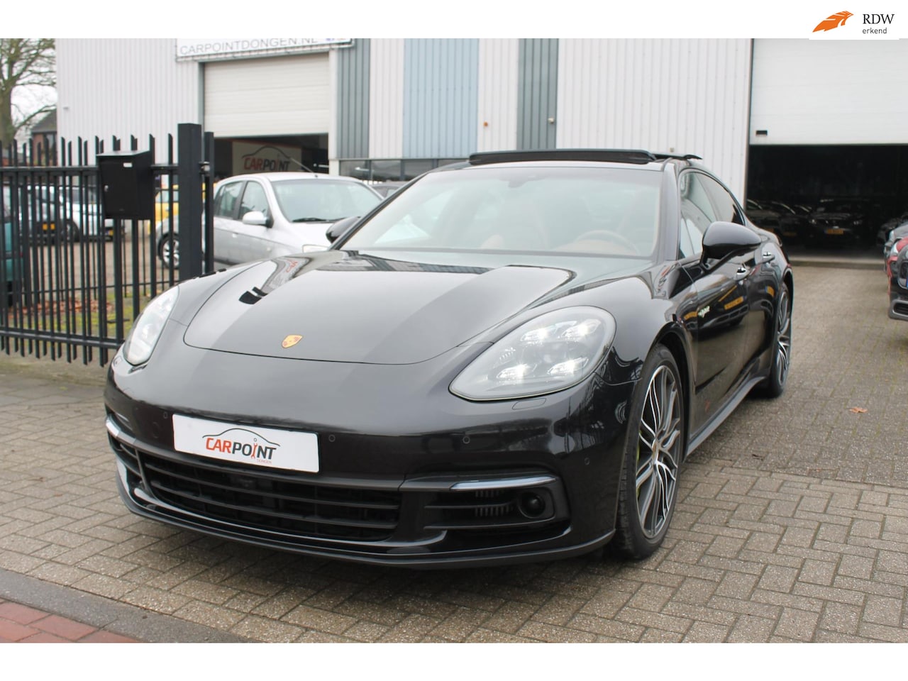 Porsche Panamera - 2.9 4 E-Hybrid Exec. 462PK Sport Chrono Pano VOL!!! - AutoWereld.nl