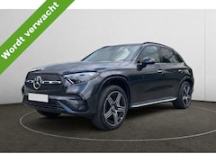 Mercedes-Benz GLC-klasse - 300e 4MATIC AMG Line Premium Plus Panoramadak Trekhaak Burmester Sound Systeen Head-Up Dis