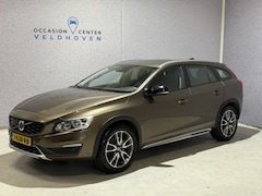 Volvo V60 Cross Country - 2.0 D3 Summum // DEALERONDERHOUDEN // TREKHAAK //