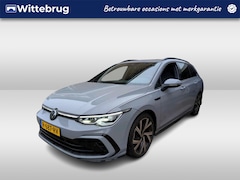 Volkswagen Golf Variant - 1.5 TSI R-Line Business+ / Pano / Led / Camera / Zwenkbare trekhaak / 18 Inch / Getint gla