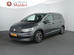 Volkswagen Touran - 1.5 TSI Highline Business R 7p | Led | ACC | Alcantara | Carplay |
