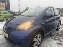 Toyota Aygo - 1.0-12V Sport Airco 5 - Deurs