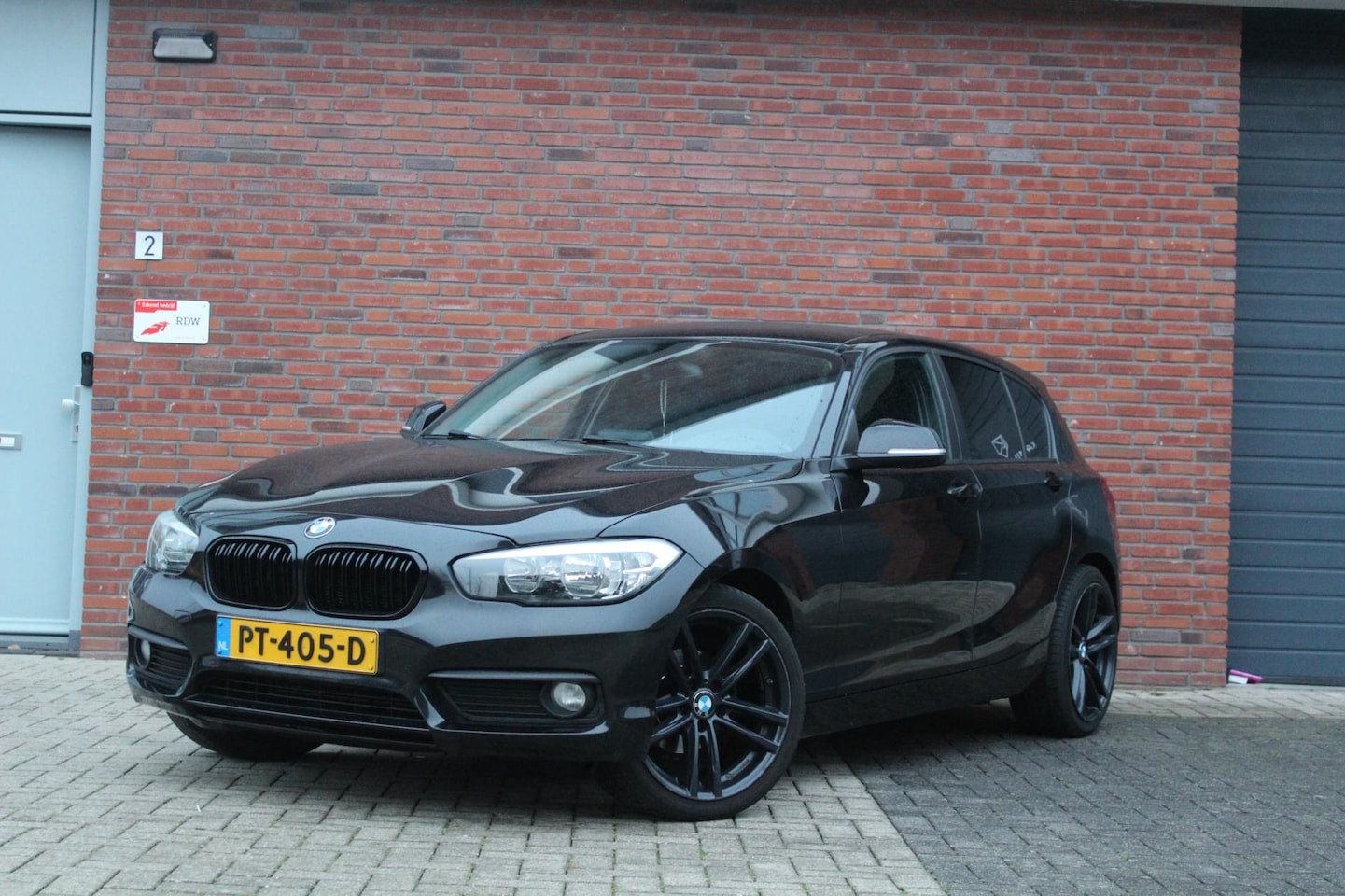 BMW 1-serie - 116d | Automaat | 18 inch | NAP - AutoWereld.nl