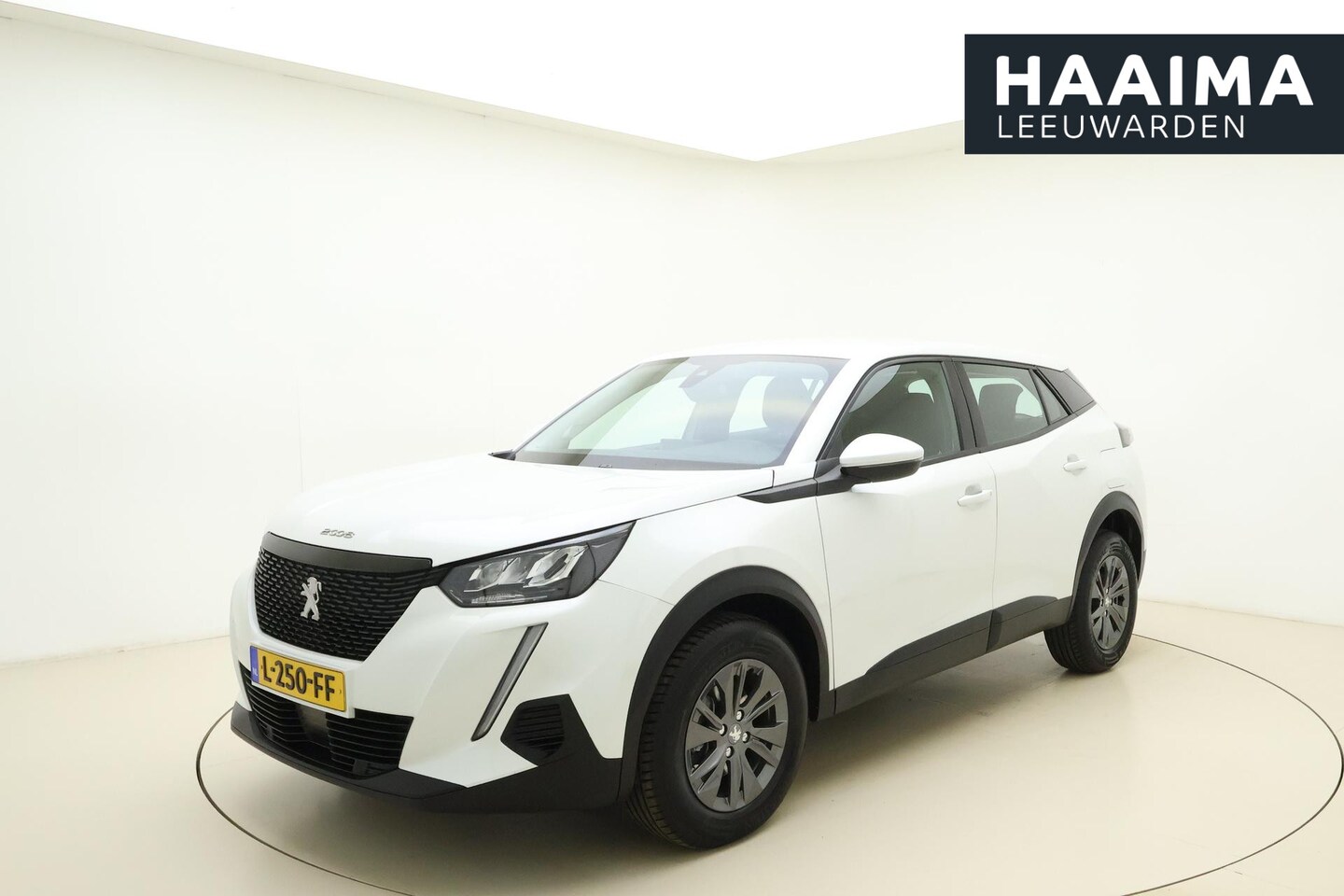 Peugeot 2008 - 1.2 PureTech Active Pack 100 PK | Handgeschakeld | Camera | Navigatie | Cruise Control | C - AutoWereld.nl