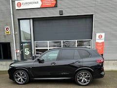 BMW X5 - 45E, M pakket, stuur/stoelverw.Nav. 21Inch, elec.Trekhaak, Head up