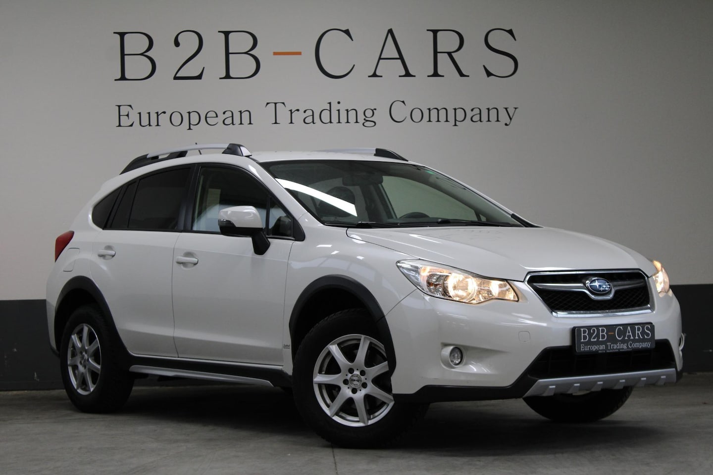 Subaru XV - 2.0i Comfort AWD Navigatie - Trekhaak - Camera - AutoWereld.nl