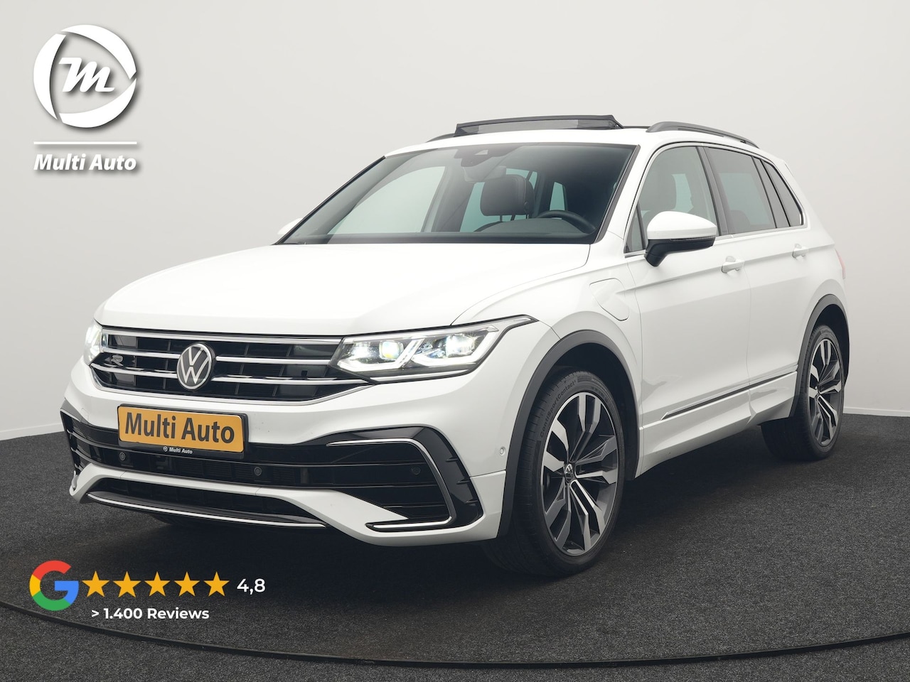 Volkswagen Tiguan - 1.4 TSI eHybrid R-Line Business+ Plug In Hybrid 245pk Dealer O.H. PHEV | Panodak | Adaptiv - AutoWereld.nl