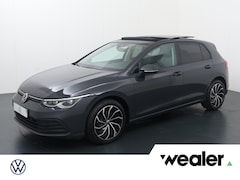 Volkswagen Golf - 1.5 TSI Life Business | 130 PK | Panoramadak | Achteruitrijcamera | Adaptive cruise contro