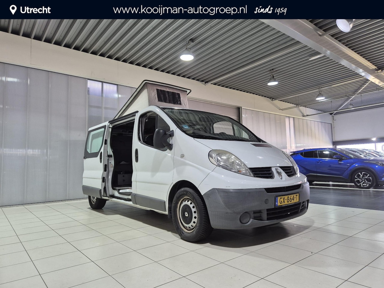 Renault Trafic - t29 l2/h1 2.0 dci 66kw e4 Camper , Super leuk , Alles erop en eraan , Op naar de zon ! - AutoWereld.nl