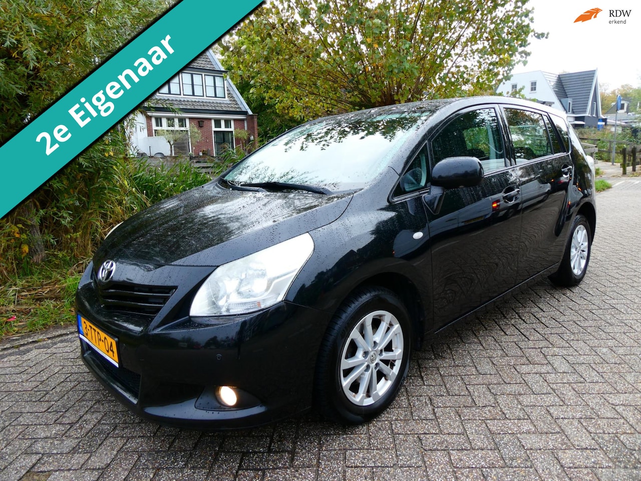 Toyota Verso - 1.8 VVT-i 147pk 7-Persoons Clima Cruise Panorama PDC Historie - AutoWereld.nl