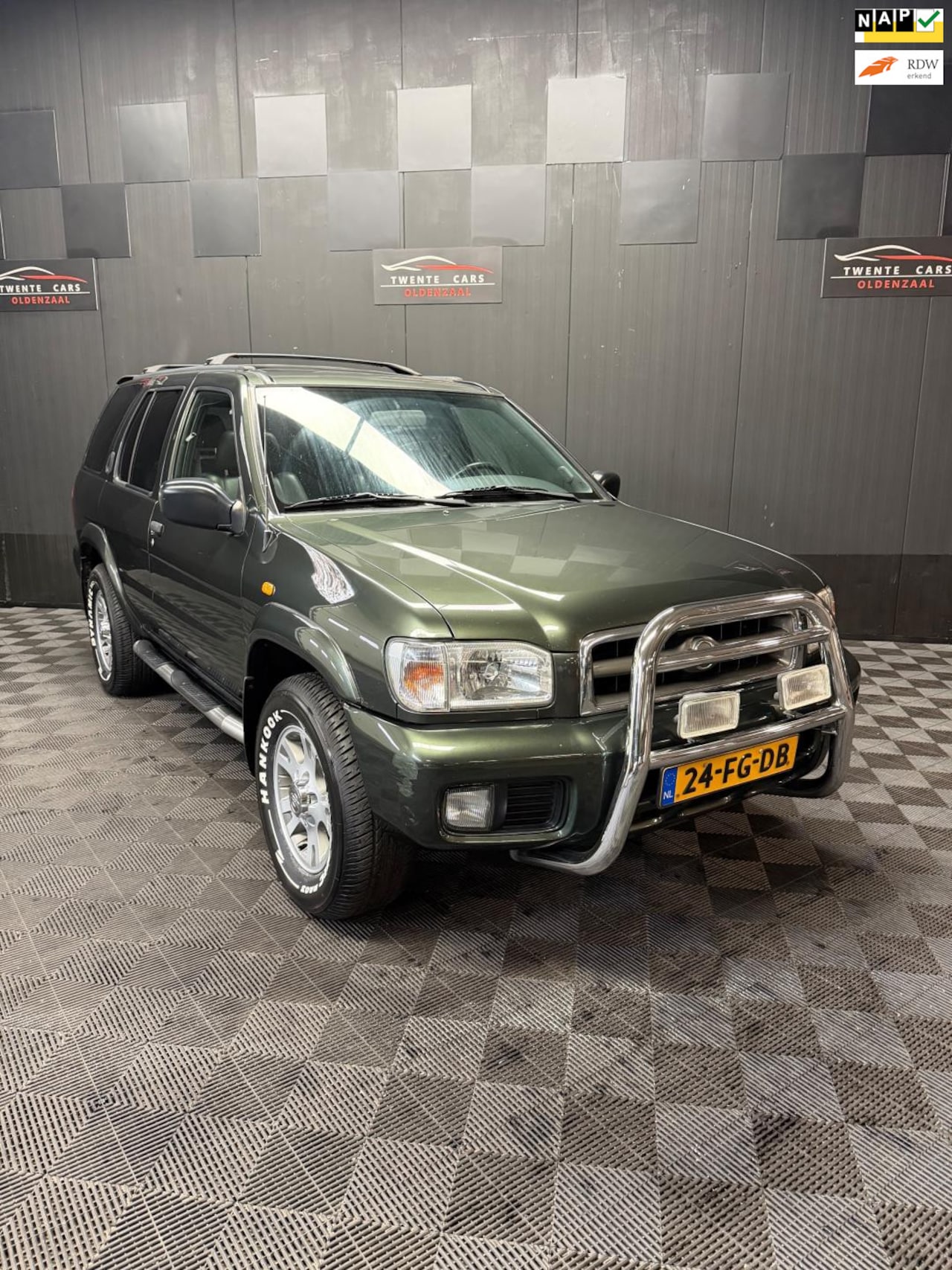 Nissan Pathfinder - 3.3 V6 | Pano | Clima | 4x4 | Nieuwe APK | - AutoWereld.nl
