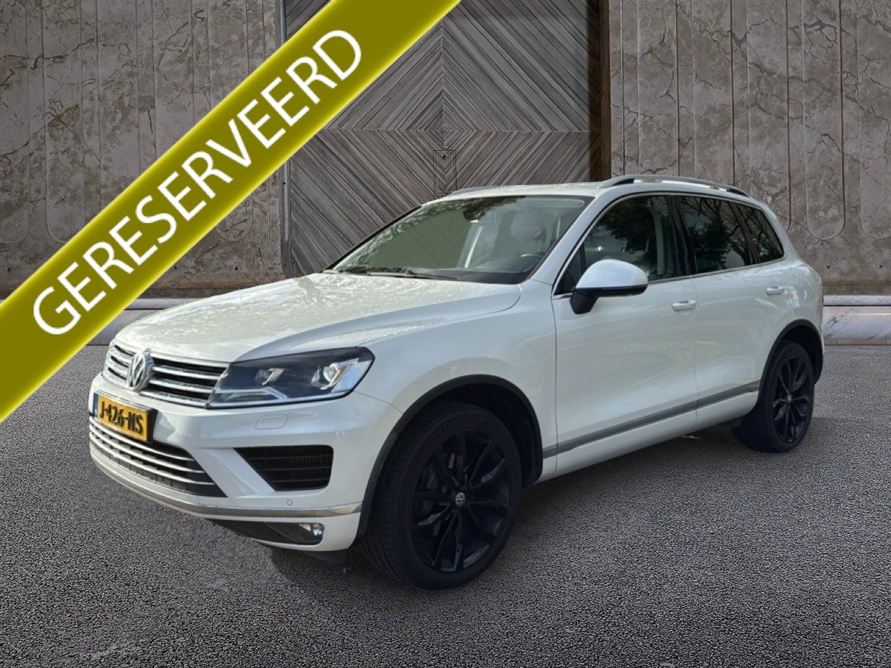 Volkswagen Touareg - 3.0 TDI Highline 3.0 TDI Highline - AutoWereld.nl